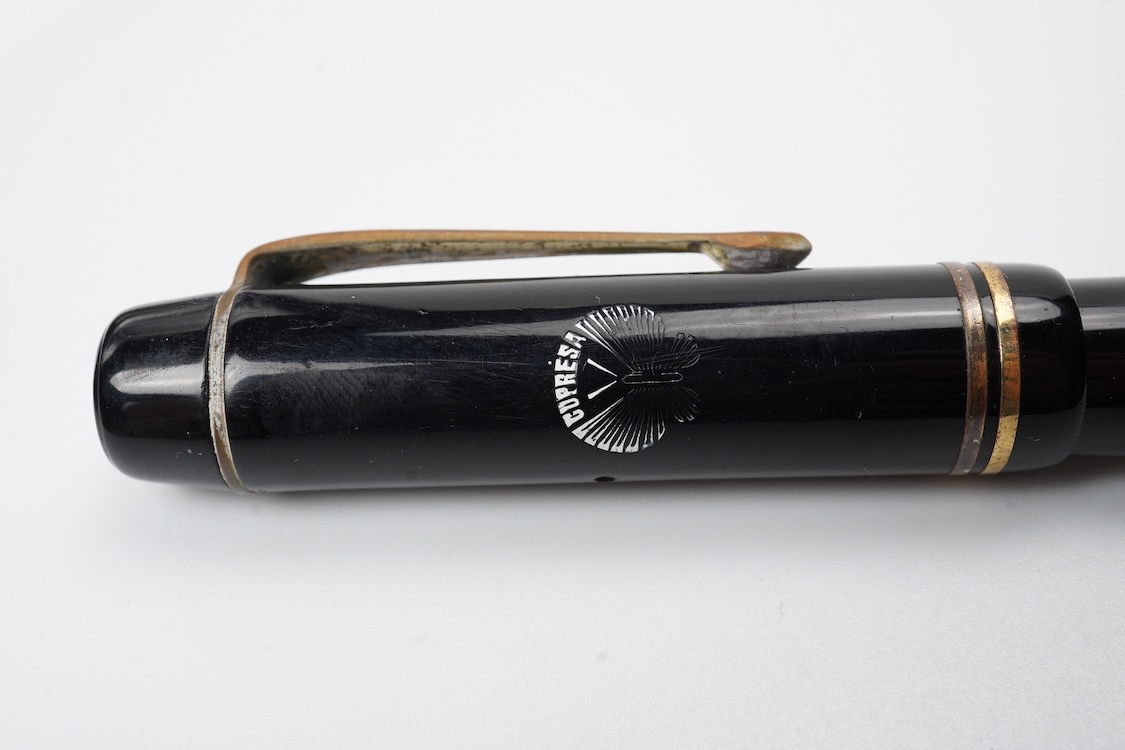A Montblanc No.334.5 fountain pen fitted with a 14ct. Montblanc nib